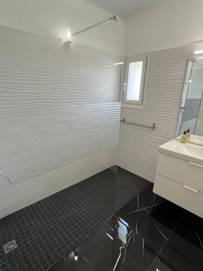 Bel Appartement 2 Chambres Au Coeur Du Village Eyragues Dış mekan fotoğraf